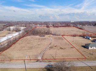 1723 Six Points Rd, Bloomington, IL 61701