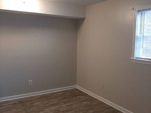 4th image of 19569 Leesville Rd APT C