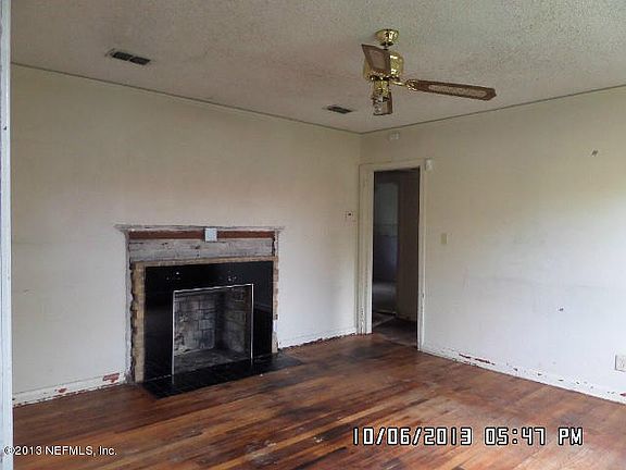 3rd image of 1146 McKinley Ct