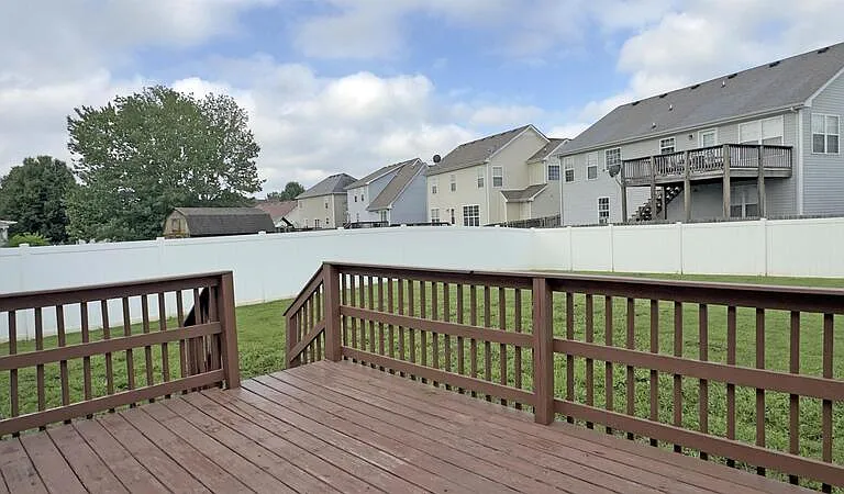 3740 Cindy Jo Dr N — Photo 25