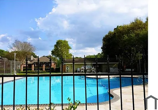 4710 Cashel Cir #A — Photo 40