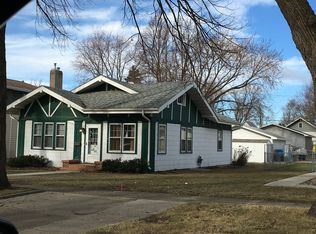 413 3rd St NW, Watertown, SD 57201