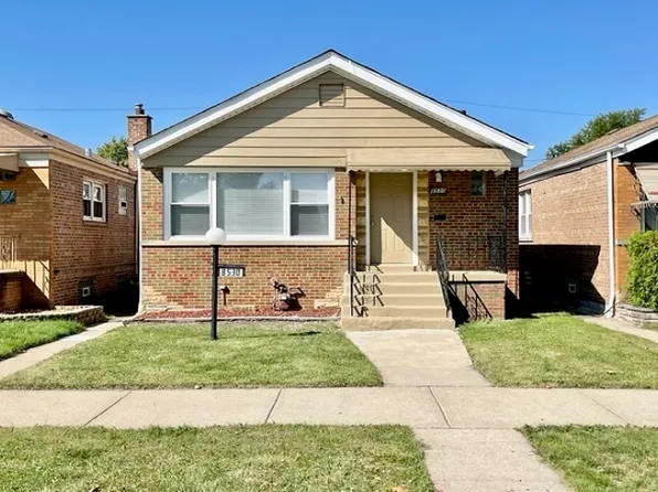 8530 S Chappel Ave, Chicago, IL 60617