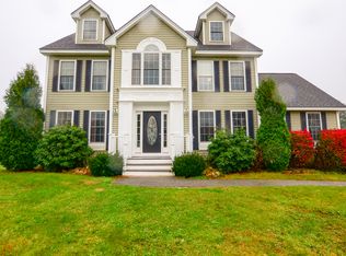14 Victoria Dr, Somersworth, NH 03878