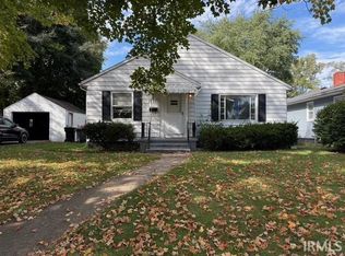 1521 Huey St, South Bend, IN 46628
