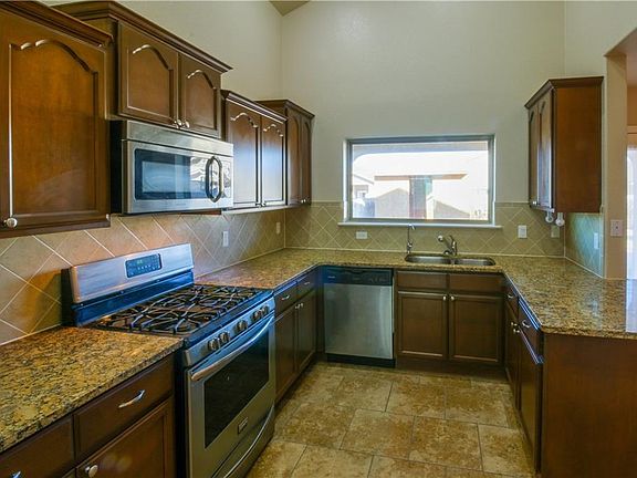 2nd image of 14629 Spanish Point Dr