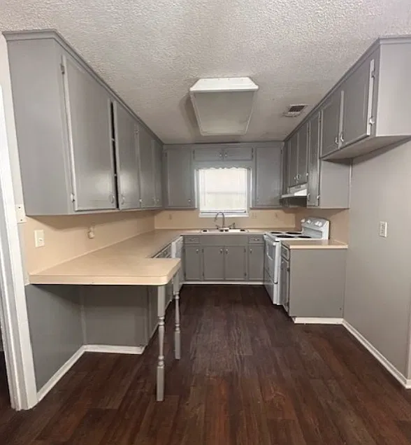 3 bed, 2.0 bath, 1386 sqft, $1,125 — Photo 2