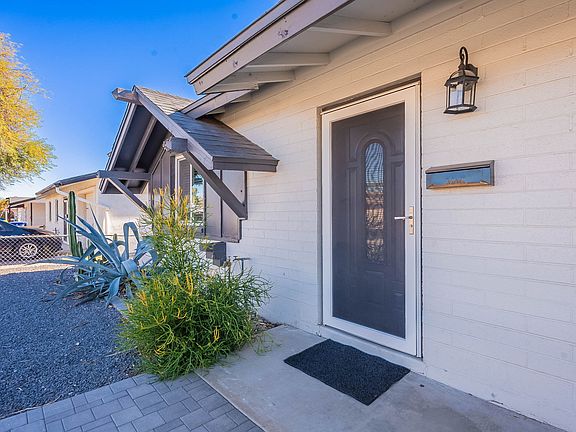 5th image of 605 E Papago Dr