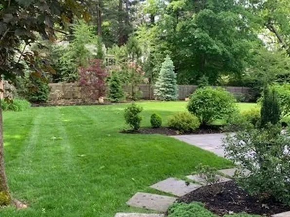 620 High Rock St, Needham, MA 02492