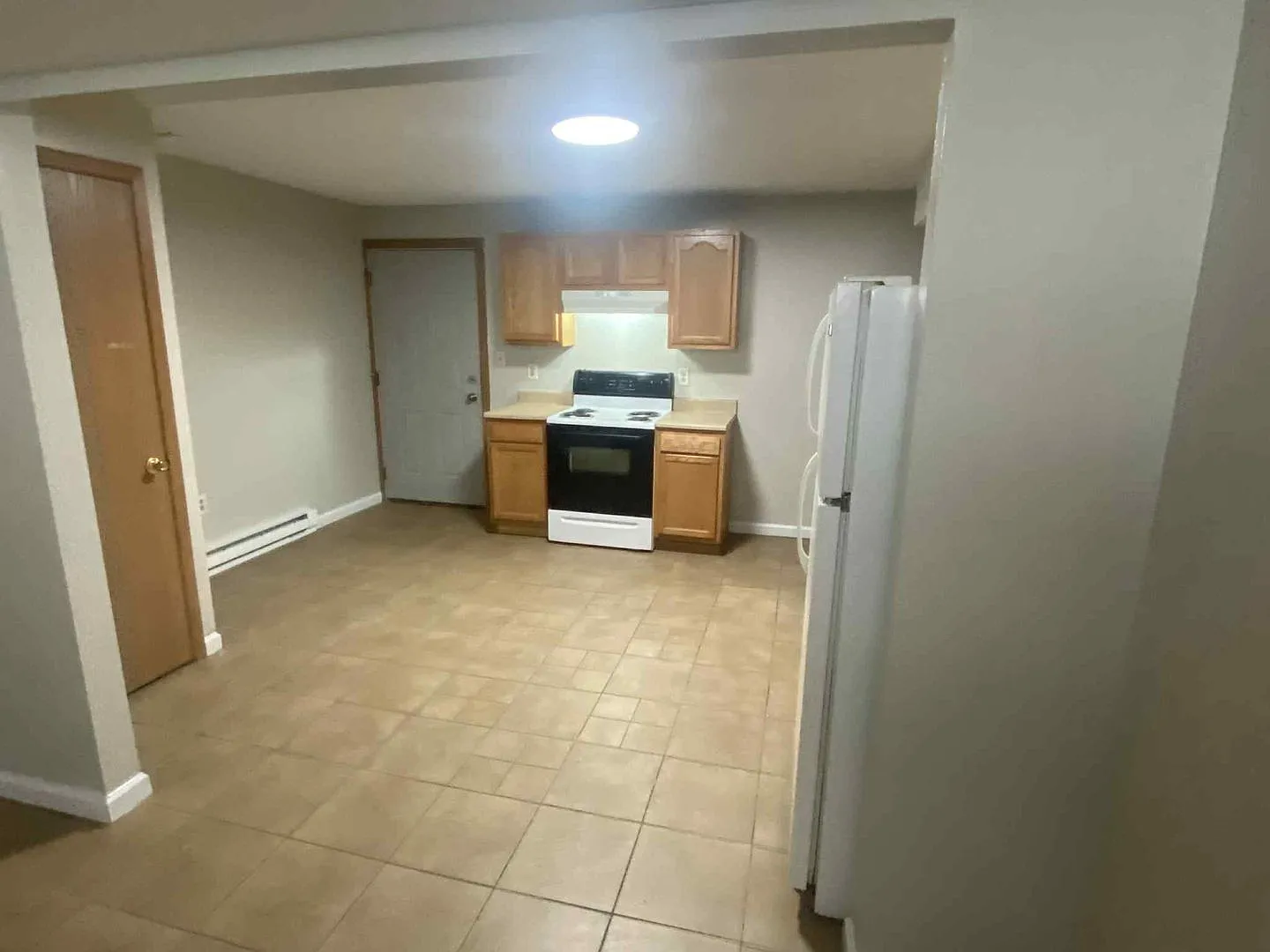 29 McCulloh St — Photo 3