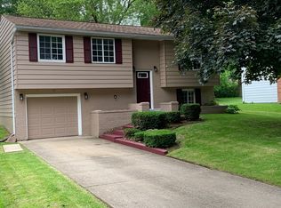 670 Lyle Dr, Hermitage, PA