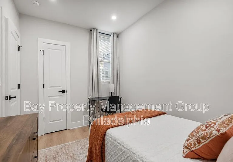 1623 S 26th St — Photo 36