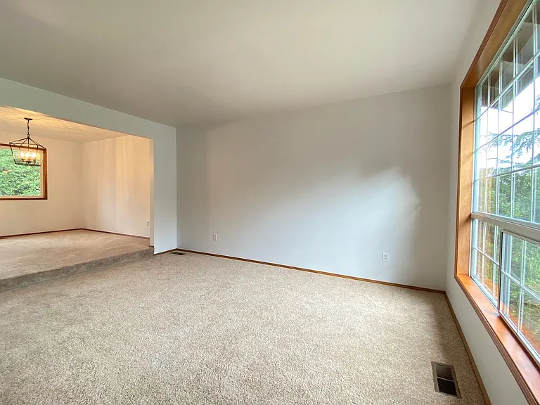 21445 130th Ave SE — Photo 5