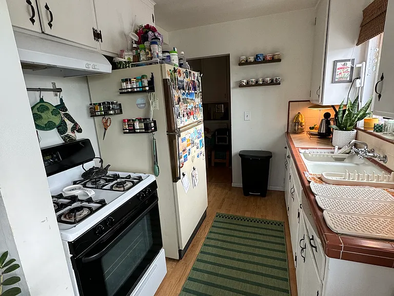 2547 Meade Ave #2547 — Photo 8