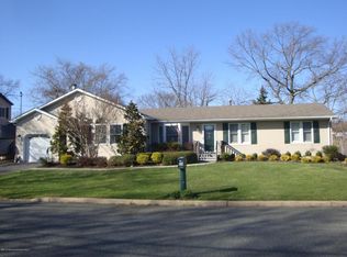 14 Laurelton Ave, Jackson, NJ