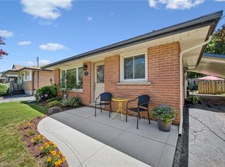 80 Weichel St, Kitchener, ON N2M 2A6