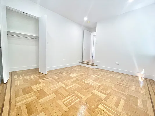 Rented by Rose Associates, Inc | media 16