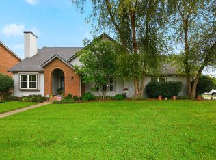 517 Stone Creek Dr, Lexington, KY 40503