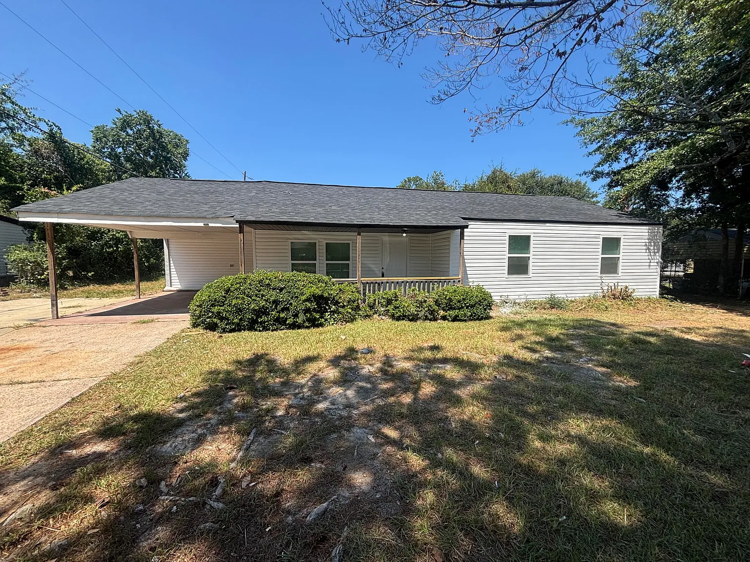 4 bed, 2.0 bath, 1648 sqft, $1,600 — Photo 3