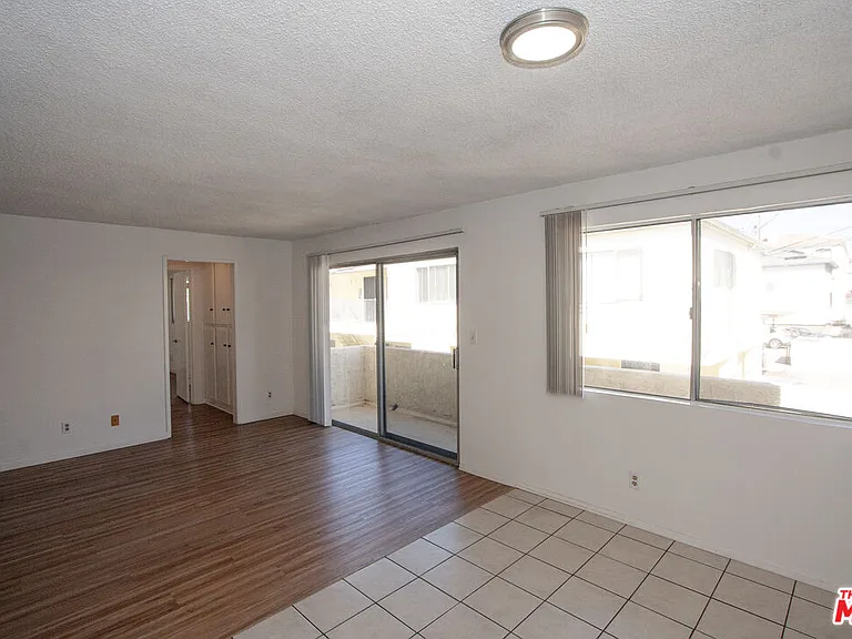 11515 Ohio Ave #3 — Photo 4