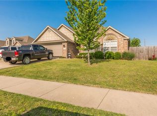661 Westfield St, Springdale, AR 72762