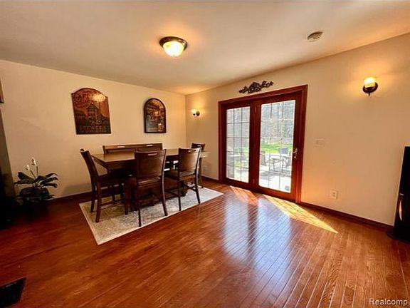 Dining Room - downstairs