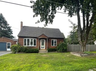 9 Swan St, Pittsfield, MA 01201