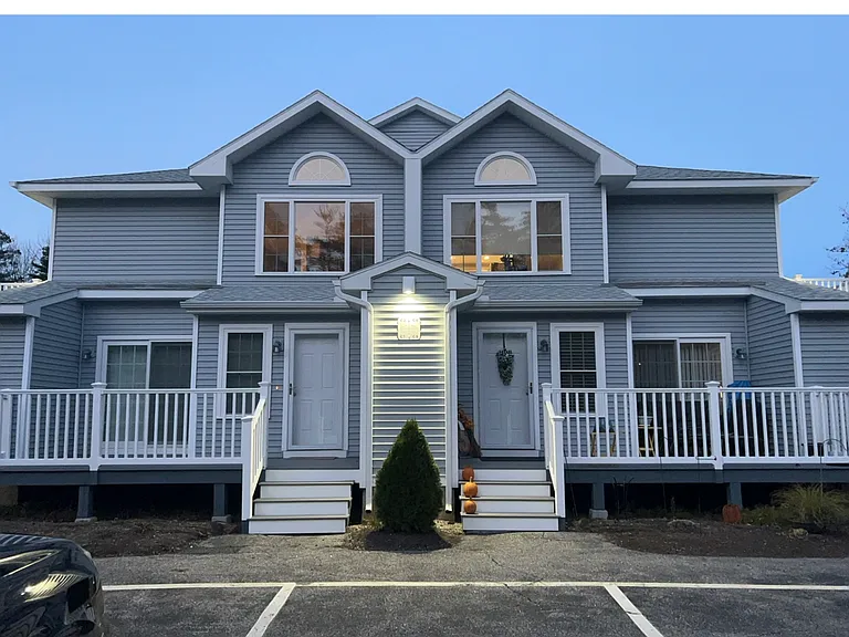 9 Cascade Rd #C2 — Photo 1
