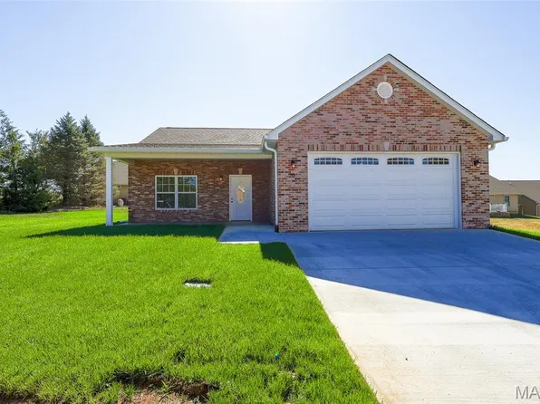 20 Butterfield Dr, Farmington, MO 63640