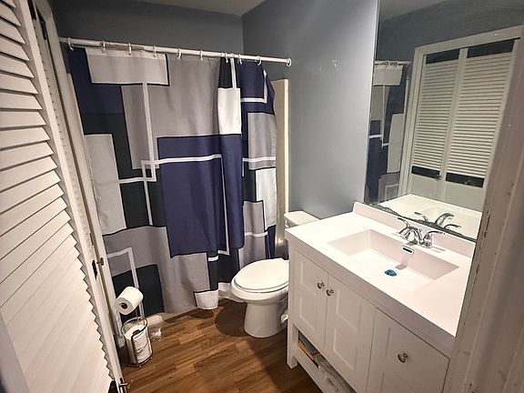 4th image of 9170 Glen Meadow Ln