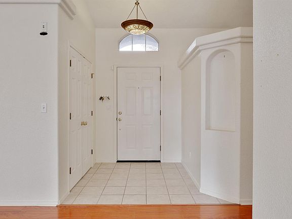 5th image of 1424 N Terrace Ct