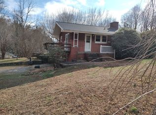 151 Dills Branch Rd, Sylva, NC 28779