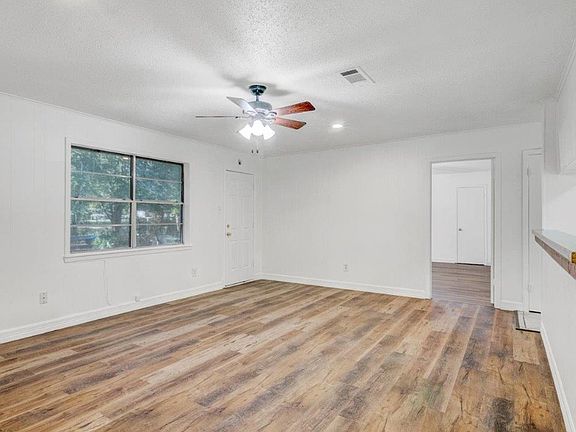 5th image of 5585 Scenic Dr