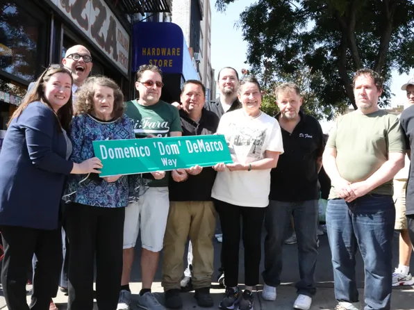 915 East 17th Street image 16 of 16