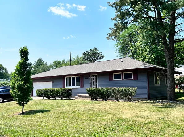 1801 Park Haven Dr, Champaign, IL 61820