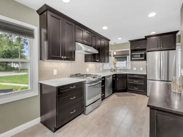 2851 Sumter Ave S, Saint Louis Park, MN 55426