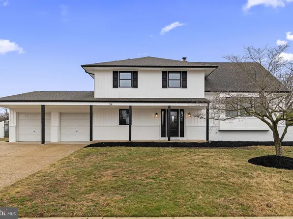 14 Montclair Dr, Delran, NJ 08075
