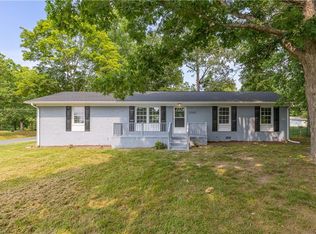 5505 Driftwood Dr, Archdale, NC 27263