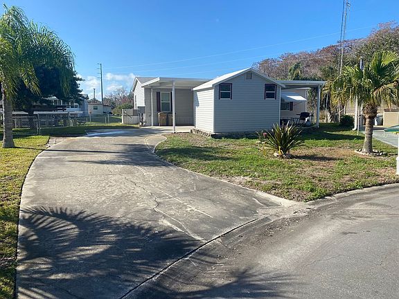 4th image of 31651 Terrace Dr
