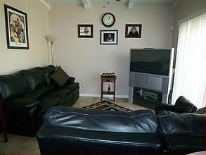5th image of 8249 Lake Forest Dr