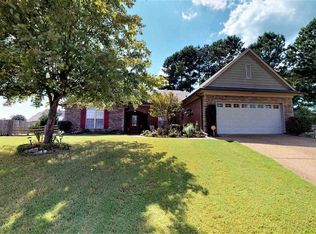 5049 Foggy River Ln, Memphis, TN 38135