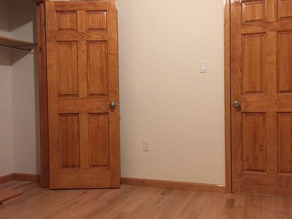 5th image of 4212 159th St Fl 1ST