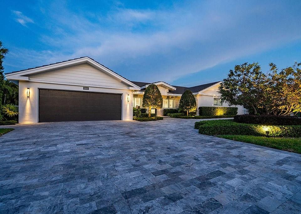 1st image of 3860 NE 24th Avenue