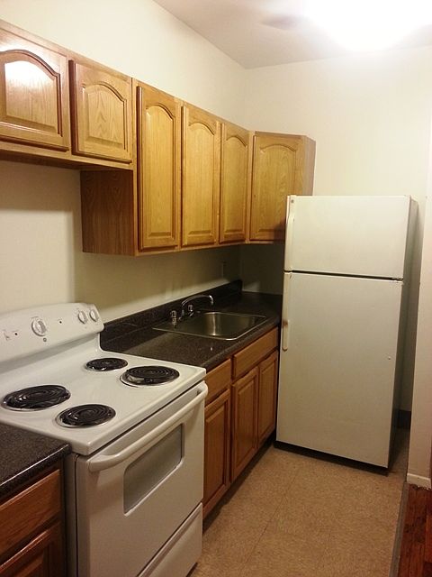 1st image of 2251 7th Ave APT 2N