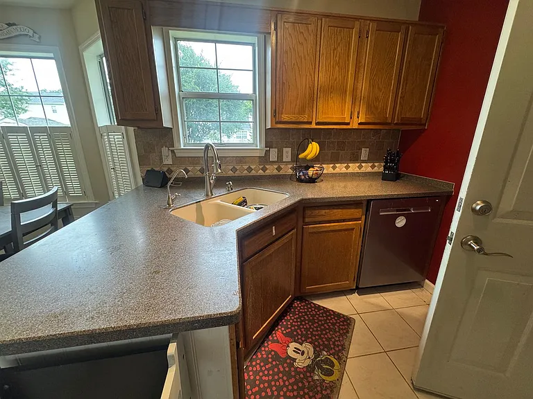 6 Old Pond Ct — Photo 19