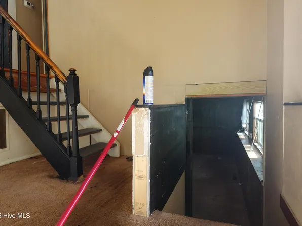 507 Lancelot Drive, Greenville, NC 27858