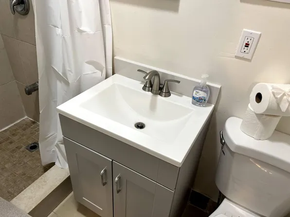 110 SW 6th St, Delray Beach, FL 33444
