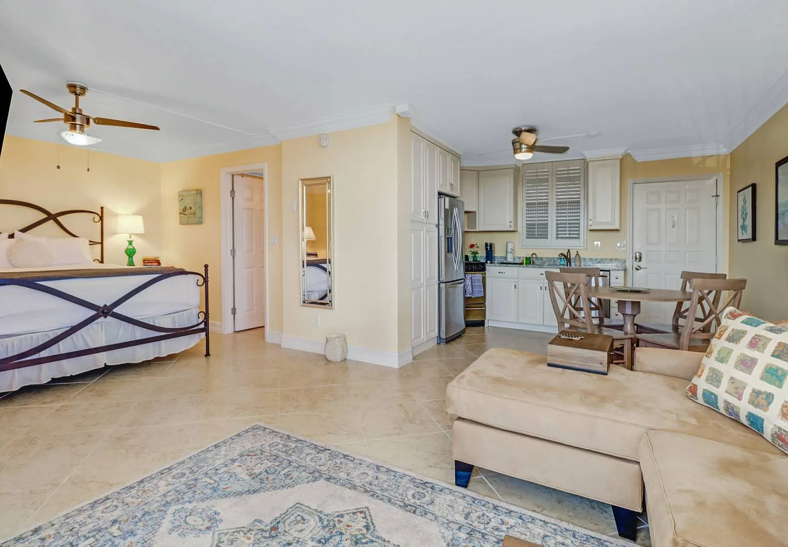 1 bed, 650 sqft, $2,500 — Photo 3