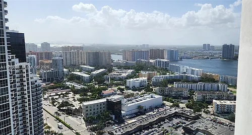 18201 Collins Ave Photo 1