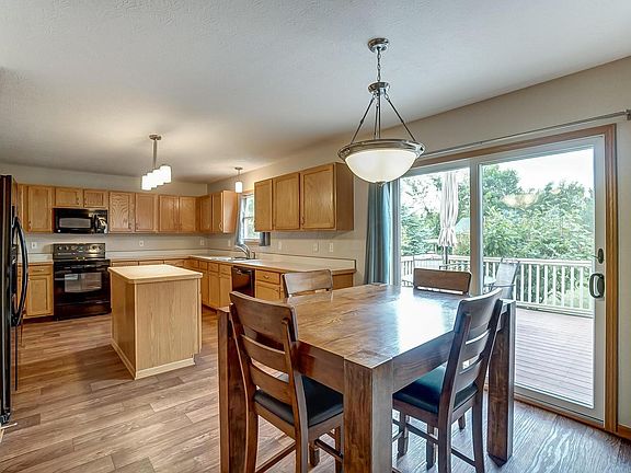 5th image of 8563 Smokey Hollow Dr